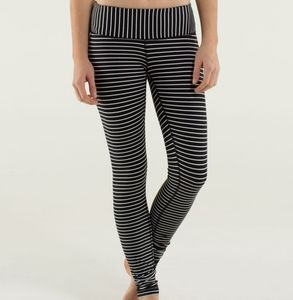 Lululemon Wunder Under Pant, Parallel Stripe, Size 2